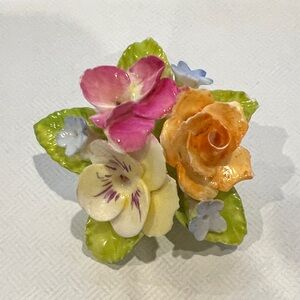 39 Vintage Dorothy Ann Hand-Painted Pink, Orange & Cream Porcelain Brooch
